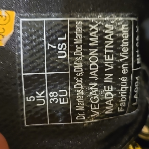 Dr Martens Vegan Jadon Boot Max Platforms NWOB - Picture 13 of 14